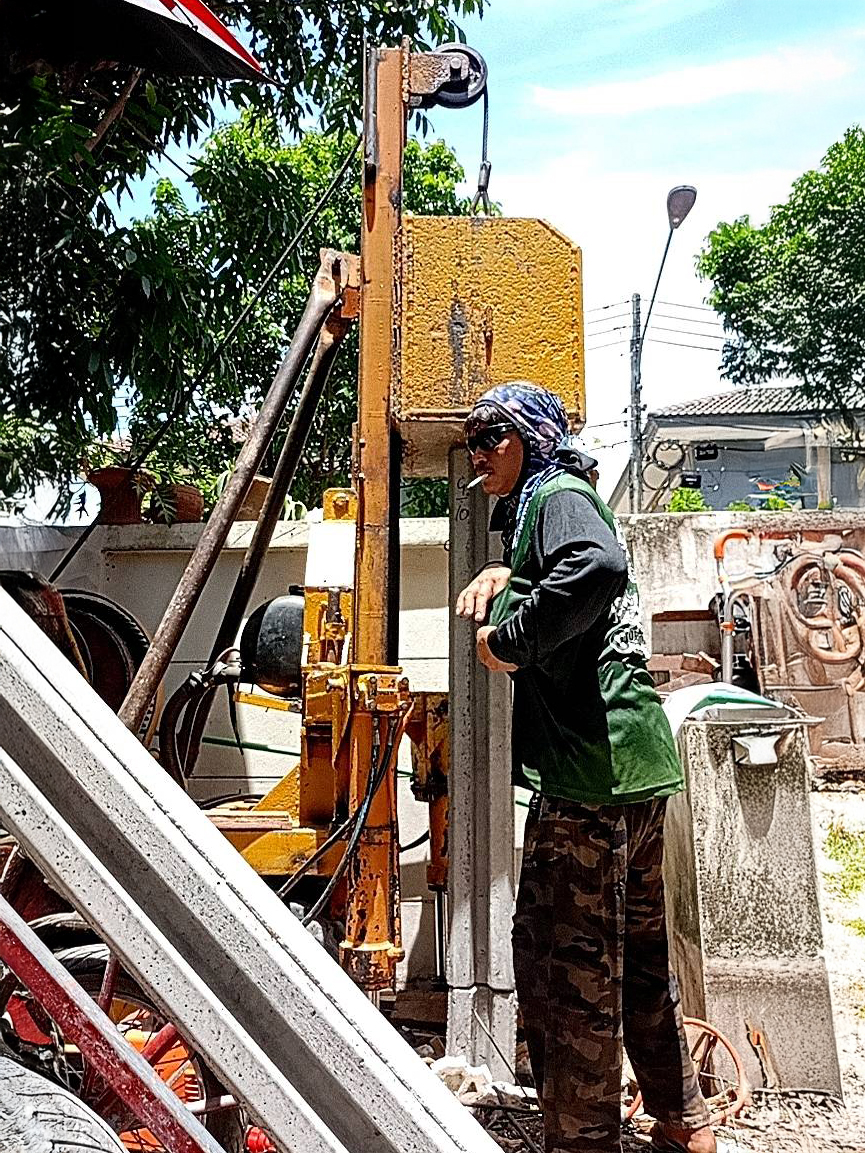 24 - https://ช่างเทพรับตอกเสาเข็ม.com | บริการรับตอกเสาเข็มไมโครไพล์และตอกเสาเข็มด้วยแรงคนทั่วกรุงเทพฯ นนทบุรี ปทุมธานี โดยทีมงานช่างเทพผู้เชี่ยวชาญ รับประกันคุณภาพและราคาถูก ติดต่อได้ทันที